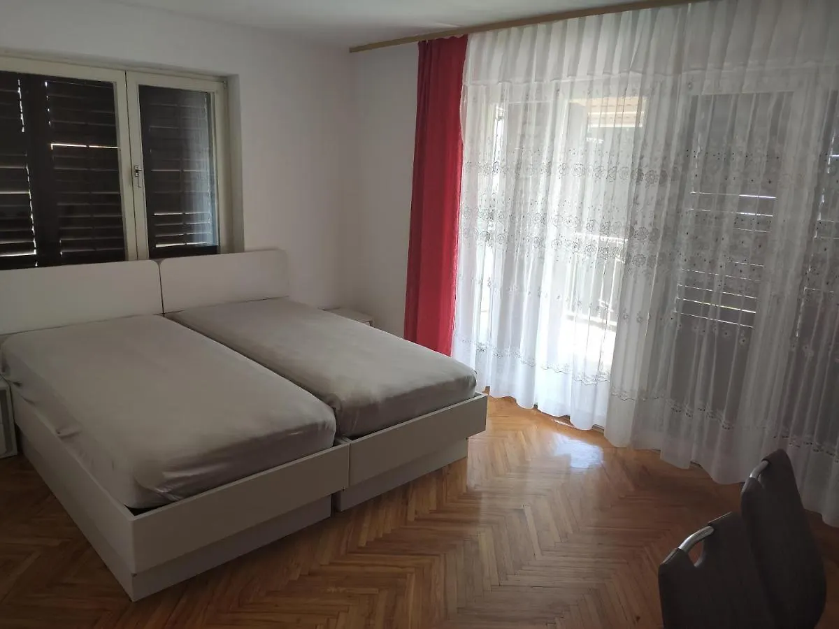 2 Minutes To The Beach Ev Station Available Crikvenica