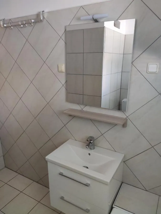 Apartman 2 Minutes To The Beach Ev Station Available Crikvenica